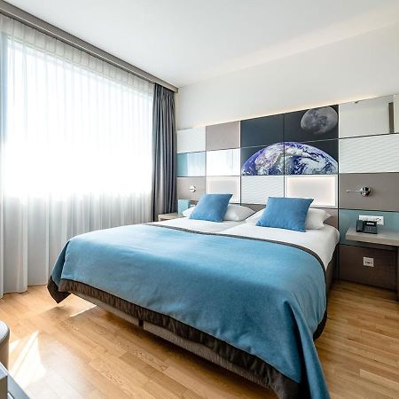 Discovery Hotel 3* Superior Crissier Ngoại thất bức ảnh